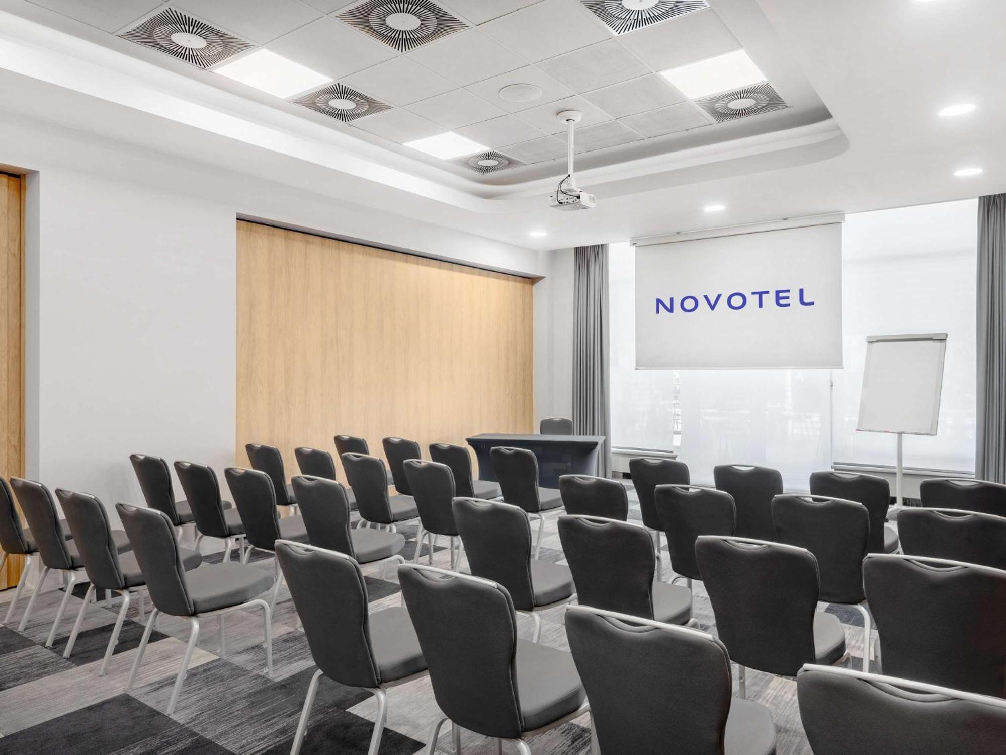 Novotel Seghedin Exterior foto